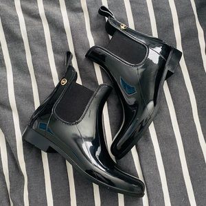 Michael Michael Kors MK Charm Rain Boots